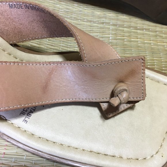 Vintage 90s Leather Thong Wedge Sandal - Sand Colour - Size 10 - Picture 10 of 13